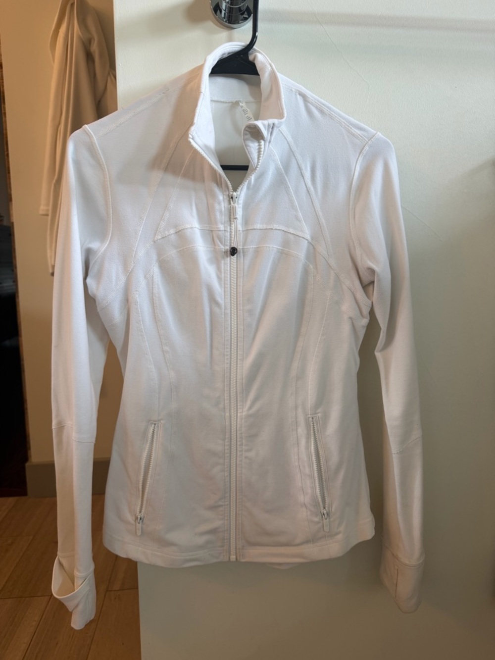 Women’s White vintage Lululemon scuba zip up